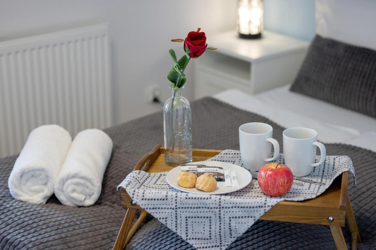 Apartamenty Platany Z Parkingiem By Noclegi Renters Kołobrzeg Exterior foto
